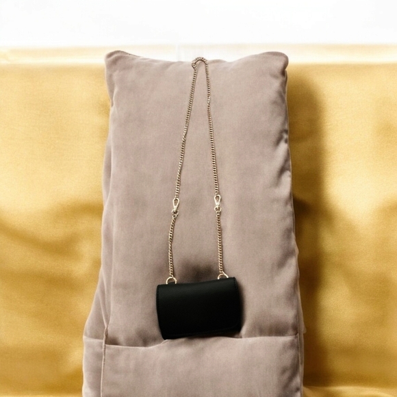 NWT INC International Concepts Sibbell Crossbody Bag Gold Snake/Black 2 PC set - Picture 11 of 15